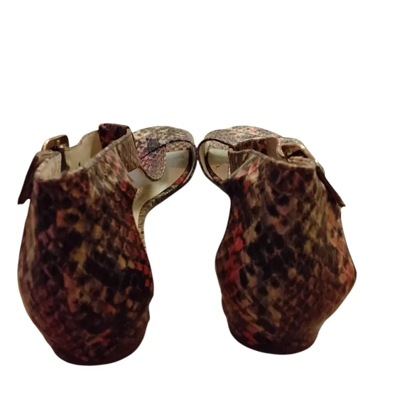 Nine West Women's 6 1/2 M Strappy Open Toe Multicolored Snake Skin Sandal - Picture 3 of 4